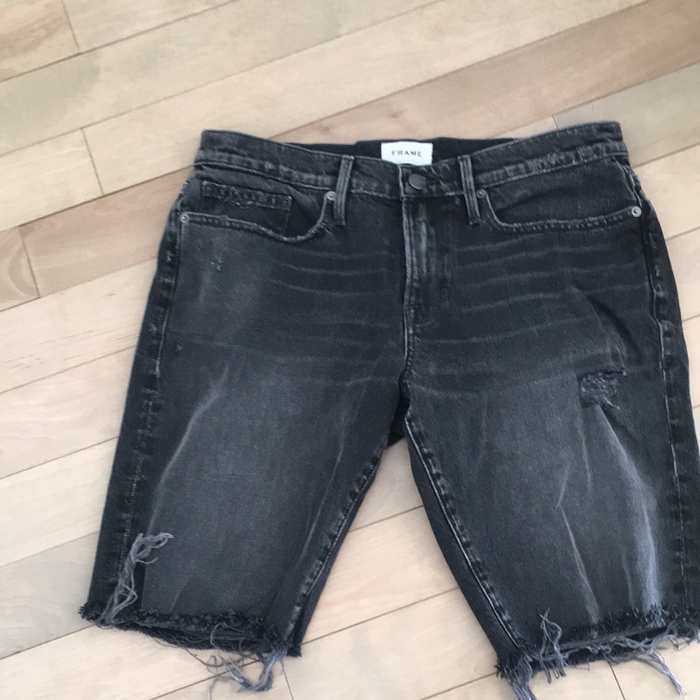 FRAME cut off shorts